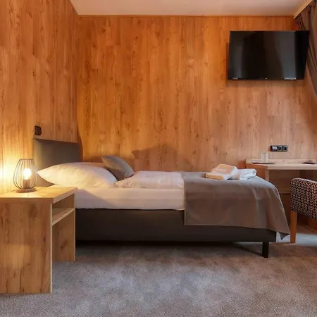 Lipa 4* Lipová-lázně